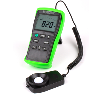 Elma 1335 – Digital luxmeter med stort måleområde – fra 0 til 400.000 lux